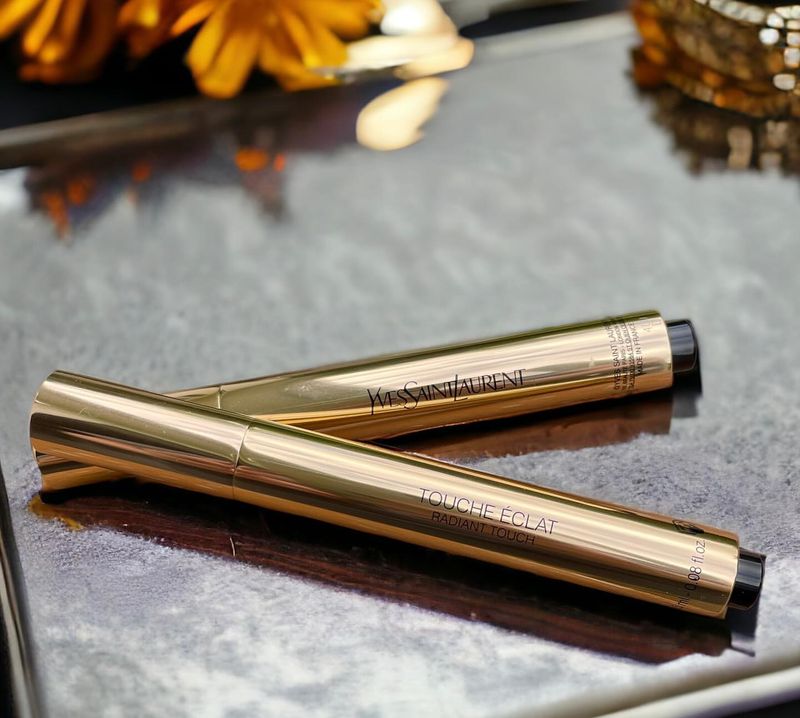 Yves Saint Laurent Touche Éclat All-Over Brightening Pen