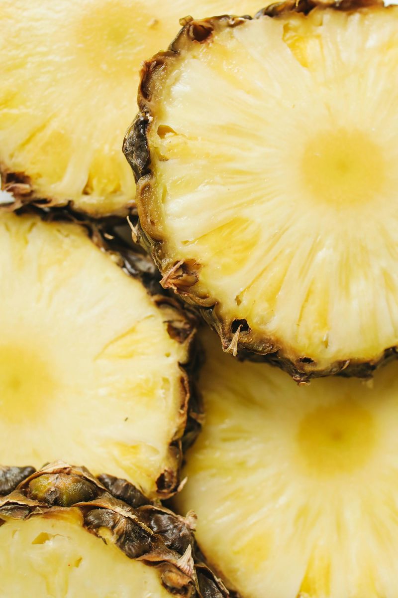 Pineapple: The Fruit That No Longer Costs a Fortune