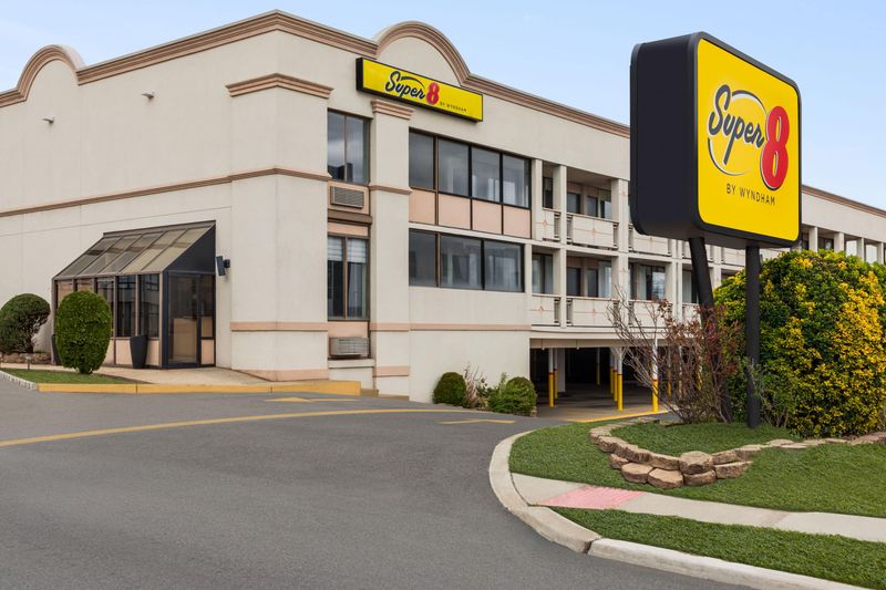 Super 8 by Wyndham
