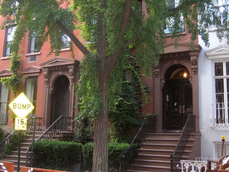 The Huxtable Brownstone (The Cosby Show)