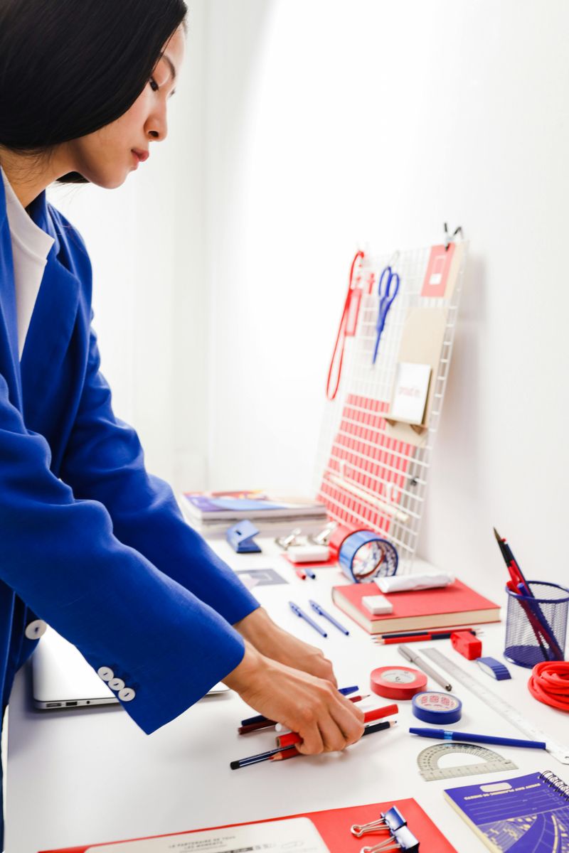 Take a 15-minute “closing shift” in the afternoon