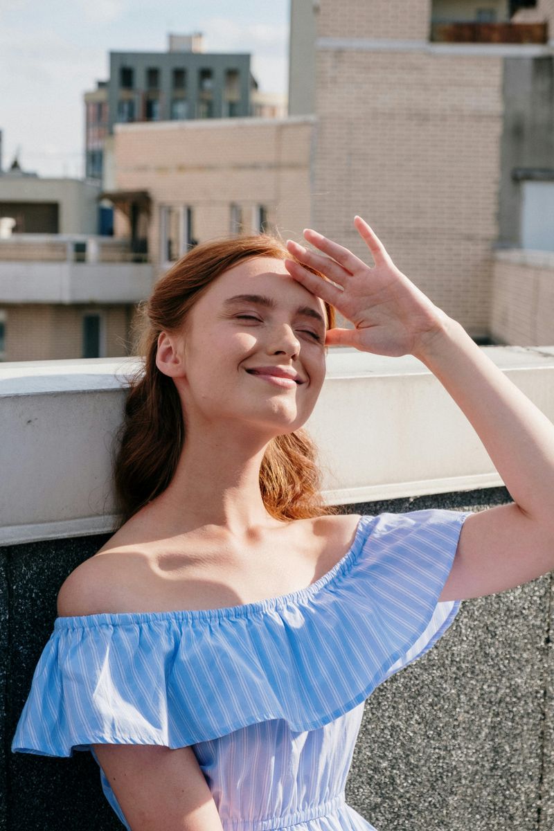 13 Tiny Things You Can Do to Improve Your Mood in Under 5 Minutes