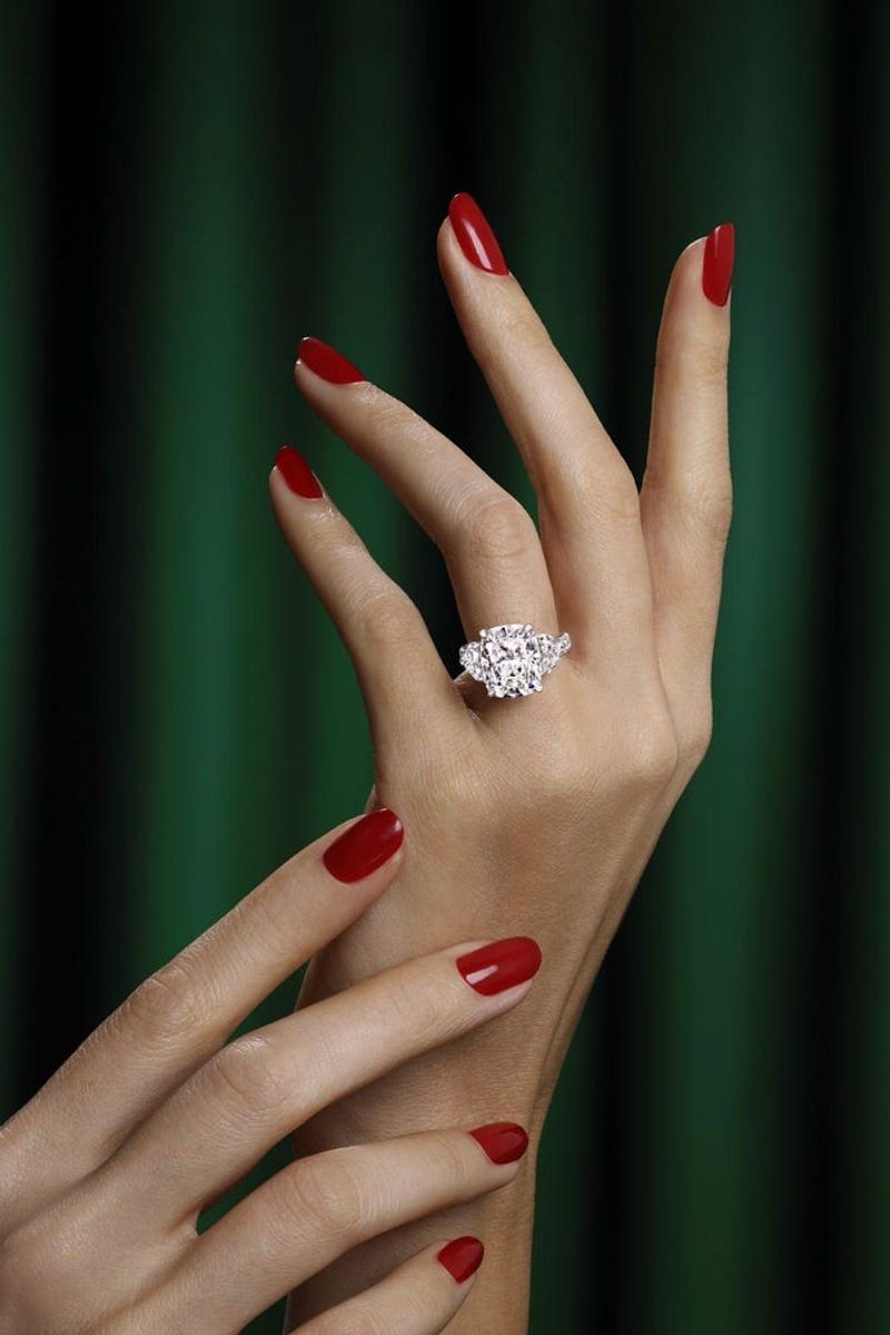 Graff: The Diamond Empire Built on Extraordinary Stones