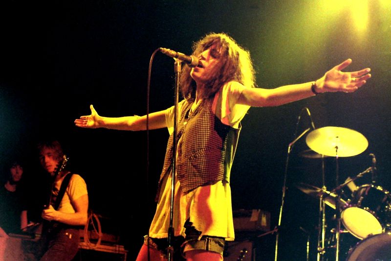20 Female Musicians Who Defined the 70s, 80s, and 90s