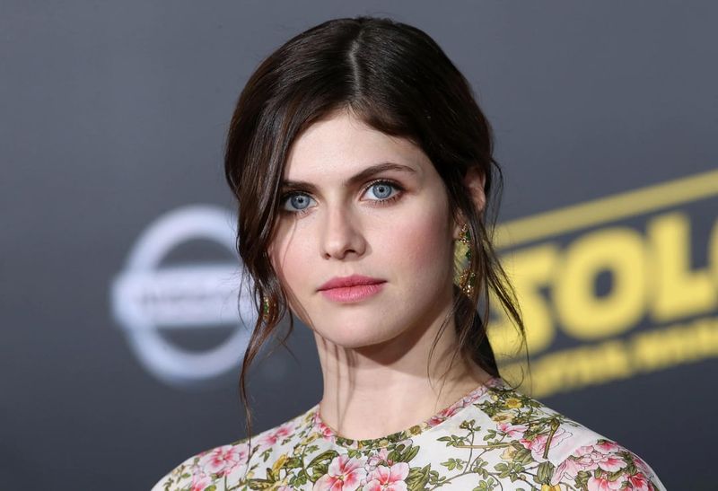 18 Celebrities With the Most Striking Blue Eyes