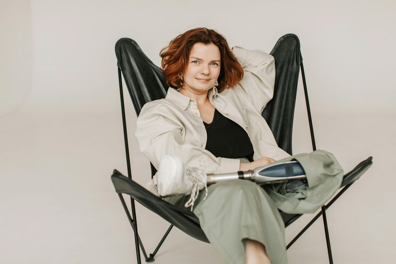 She Lives Authentically