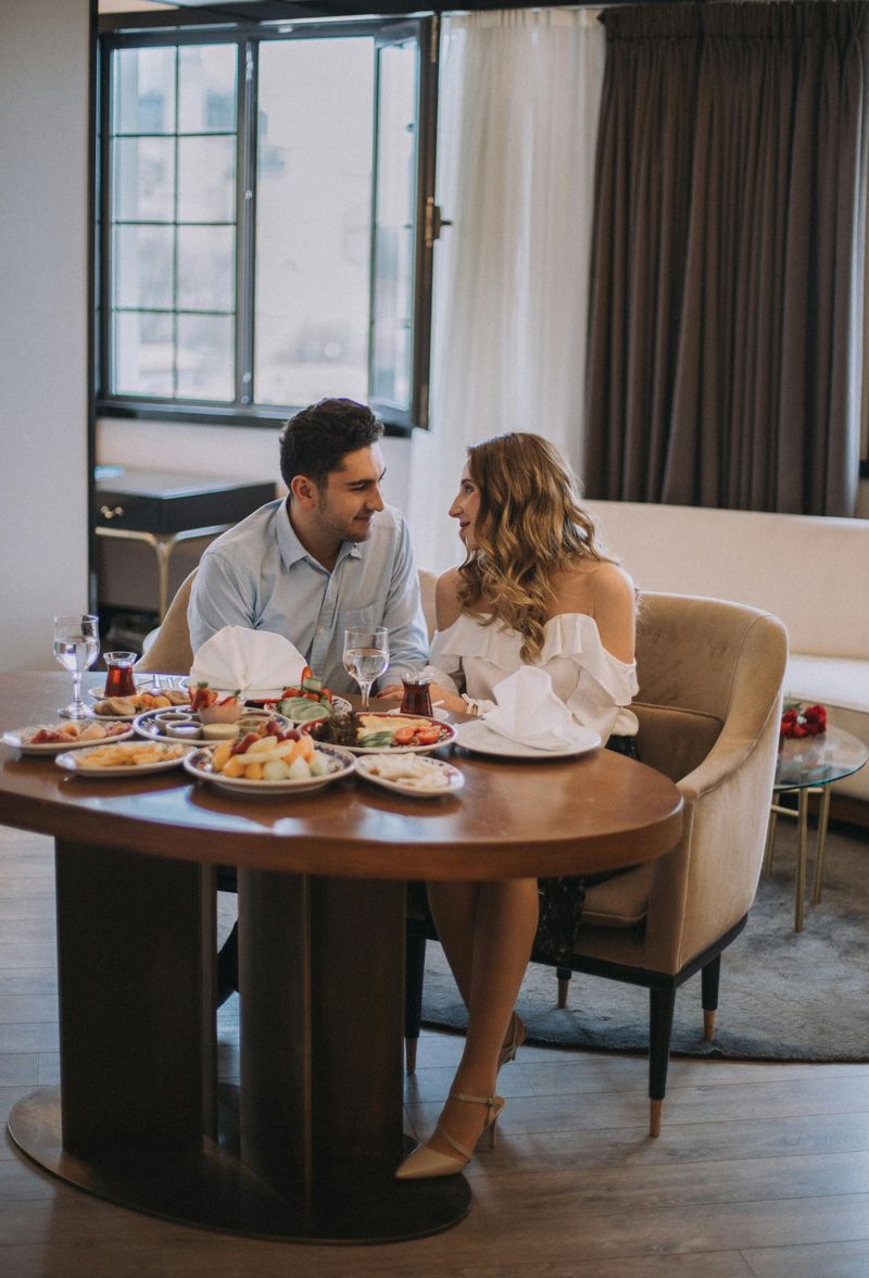 10 Dating Rules That Finally Make Sense Once You’re Over 35