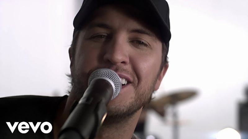 Luke Bryan – “Country Girl (Shake It for Me)”