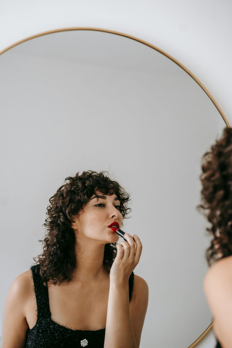 Don’t Wear Bold Lips With Bold Eyes