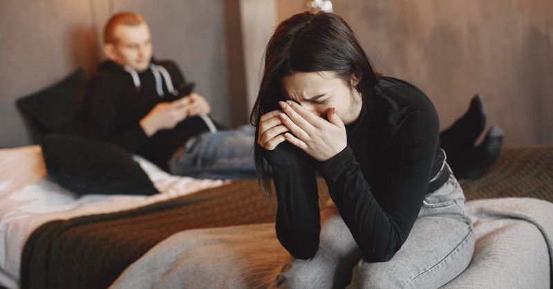 16 Actionable Ways to Fix a Toxic Relationship (Without Losing Yourself)