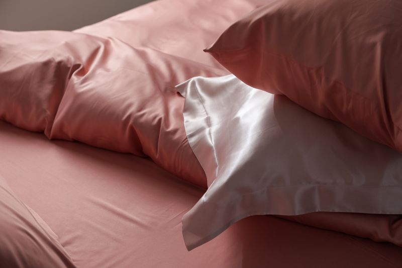Sleep on a Silk or Satin Pillowcase
