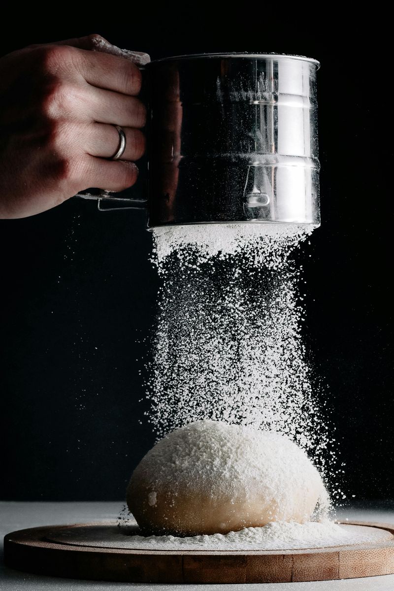 Tin/aluminum flour sifter (hand-crank or squeeze-handle)