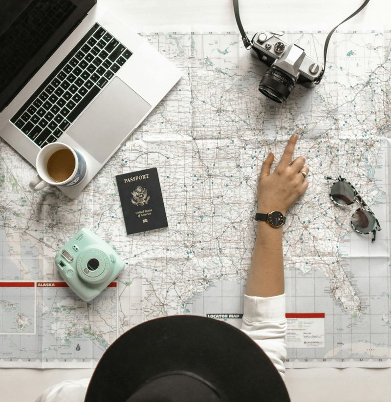 In-Mall Travel Agencies