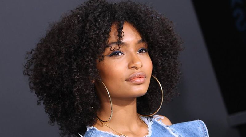 13 Celebrities Who Rock Their Naturally Curly Hair