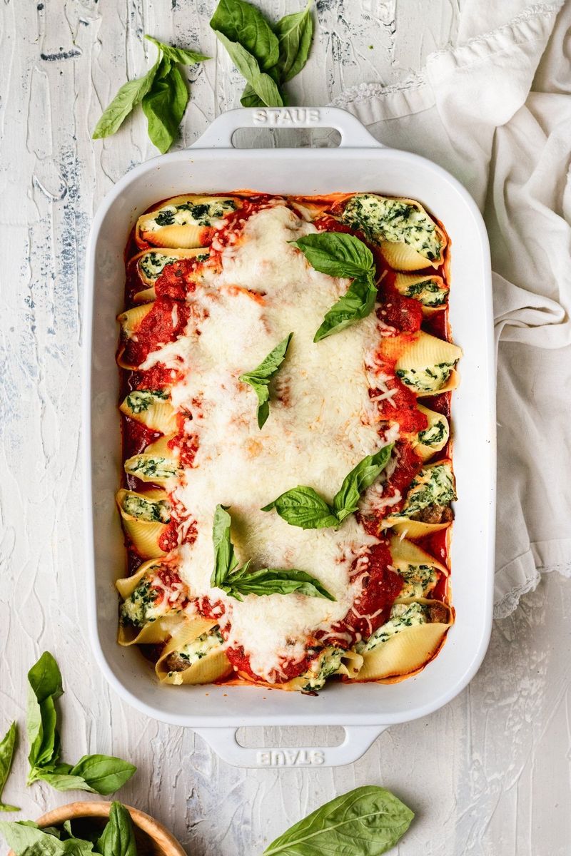 Stuffed Shells with Spinach & Ricotta