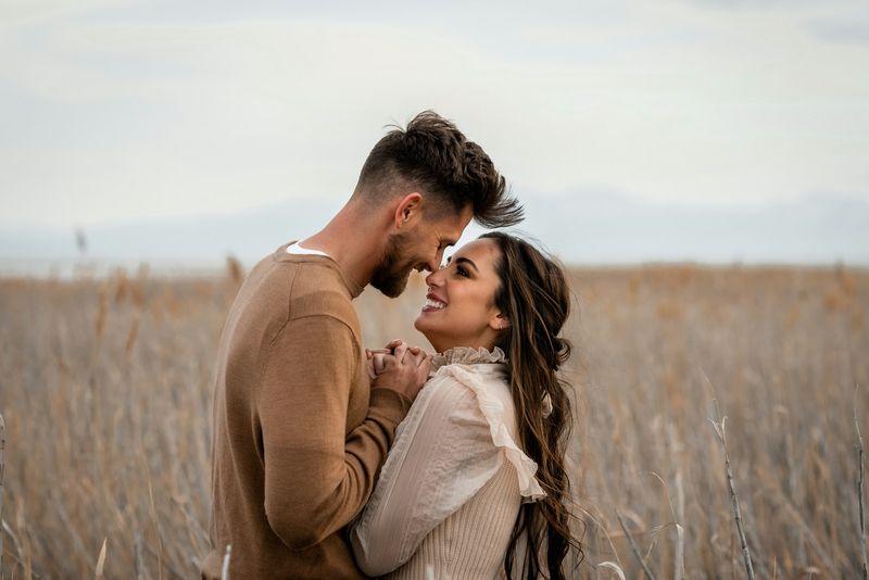 10 Ways to Stop Romanticizing the Wrong People