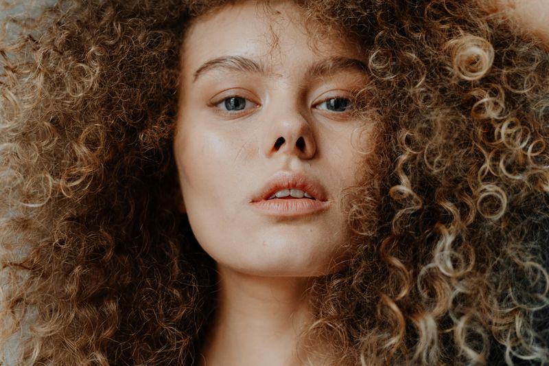 11 Things Women Think Are Cool—But Are Actually Cringe