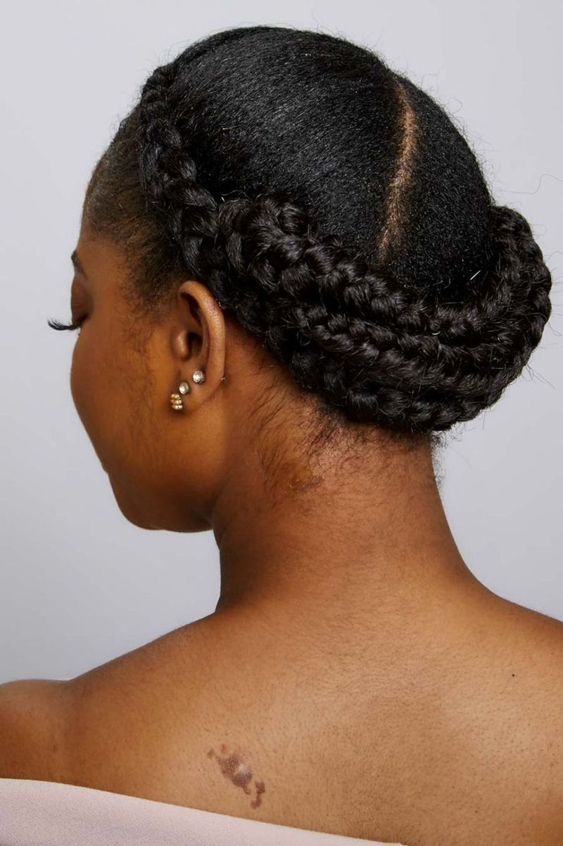 The Regal Crown Twist