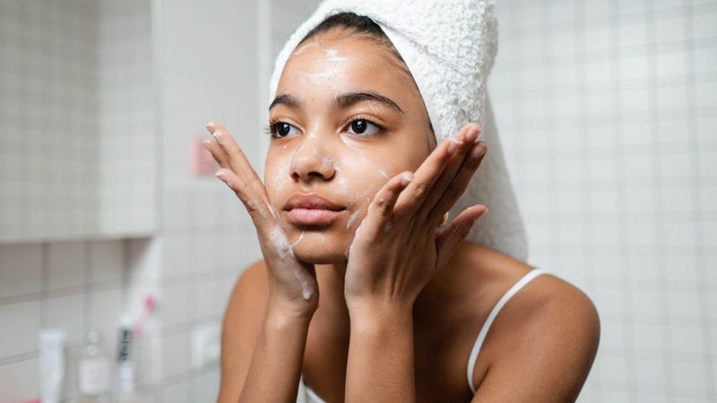Gentle Cleansing Preserves Natural Oils