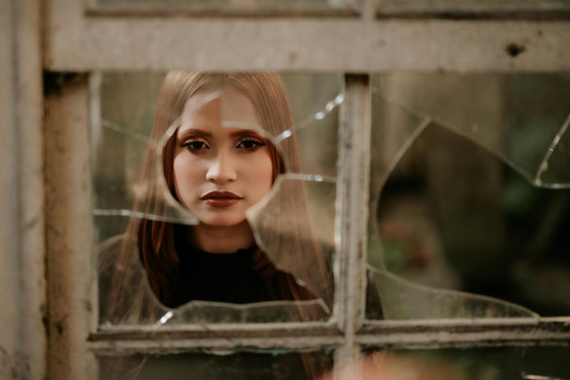 13 Things People Regret Most After a Breakup