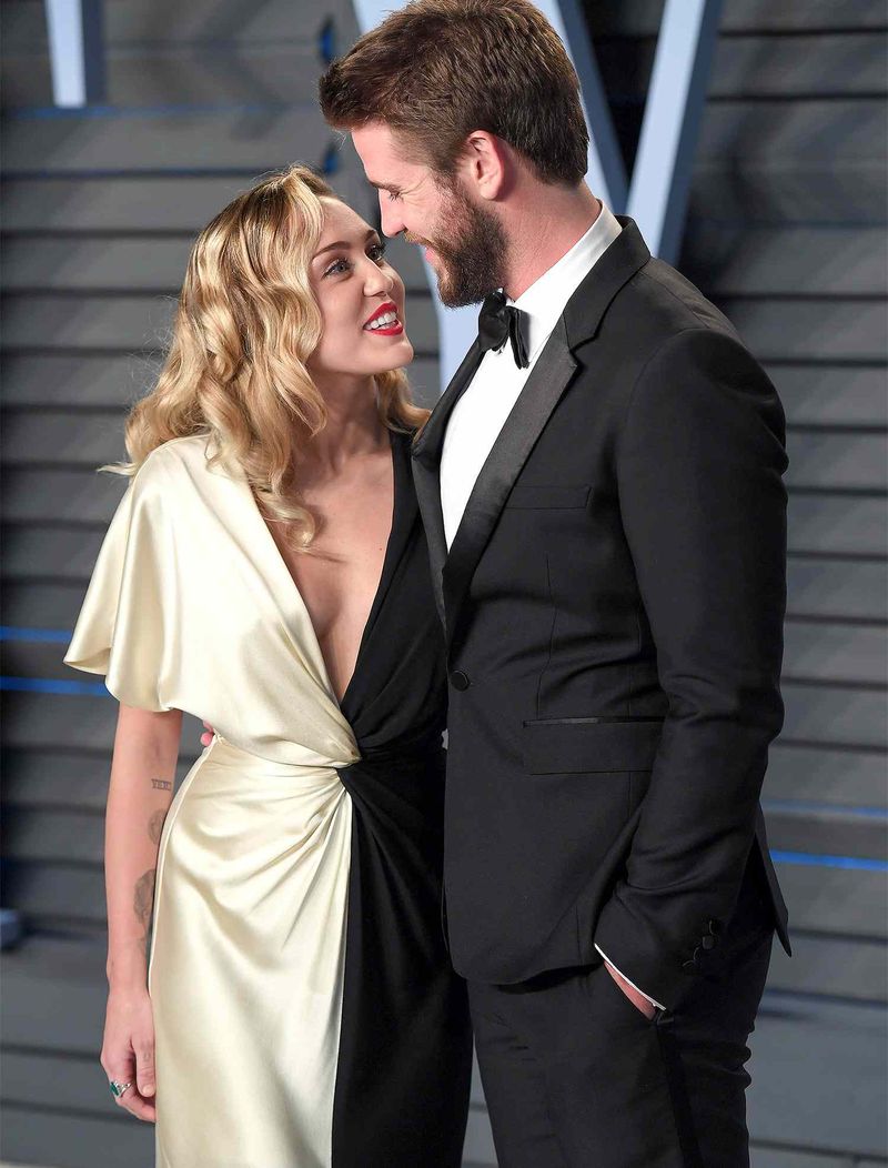 13 Celebrity Couples Who Secretly Split Long Before Anyone Knew