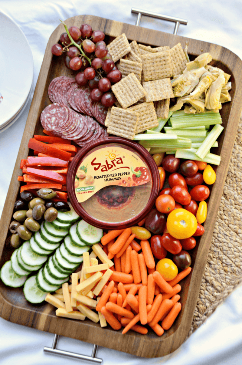 Hummus with Veggie Sticks