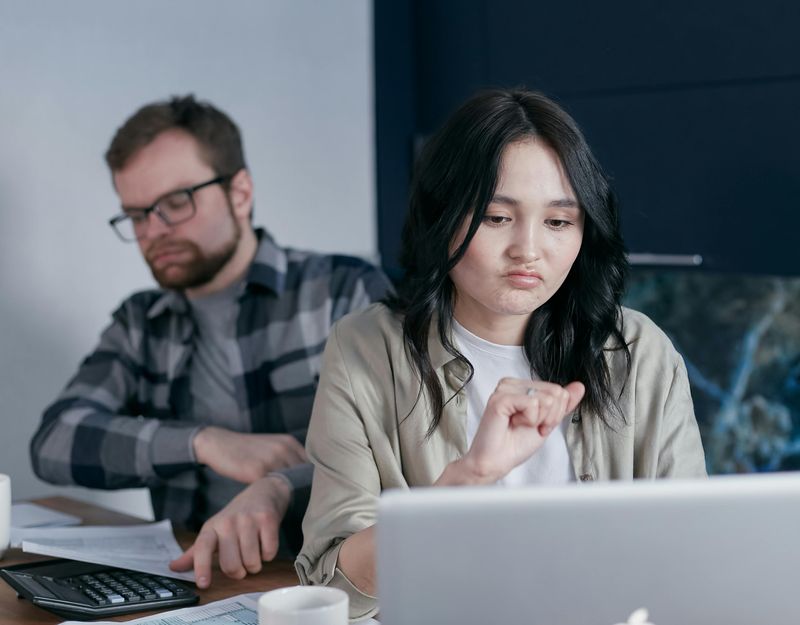 7 Relationship Habits That Seem Harmless But Slowly Break Trust