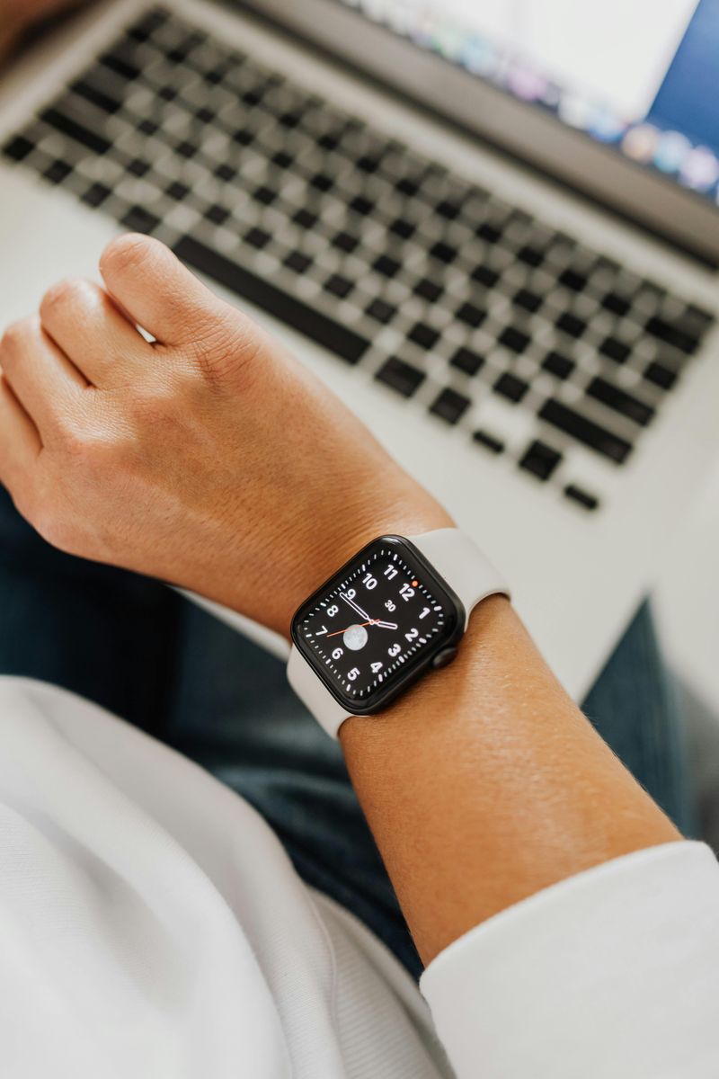 You’re Counting the Minutes Until the Day Ends