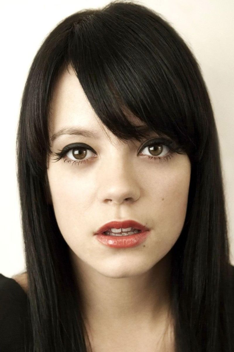 Lily Allen's Awkward Family Affair