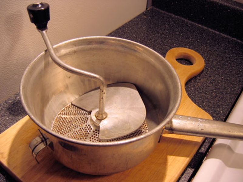 Food mill