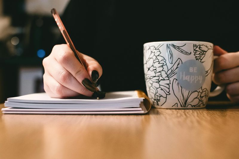 Write down three things you’re grateful for