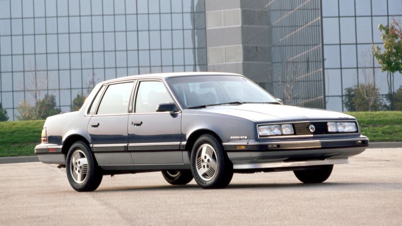 Pontiac 6000: The Sporty Executive Express