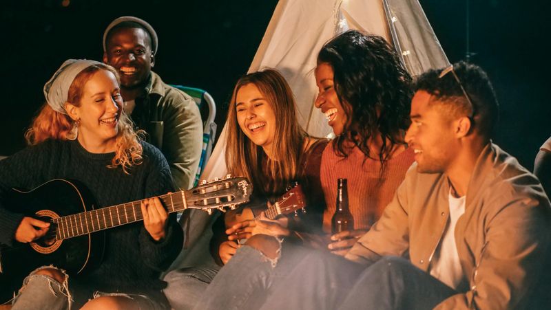 17 Reasons Why Having a Small Friend Circle Can Make You Happier