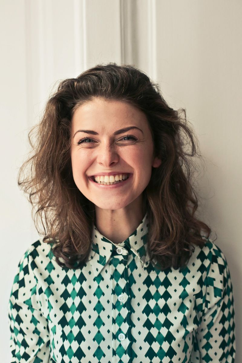 9 Toxic Mind Games Confident People Never Play