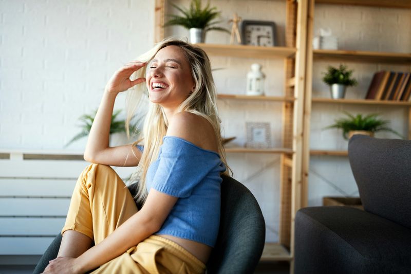 11 Things That Change When You Stop Over-Giving