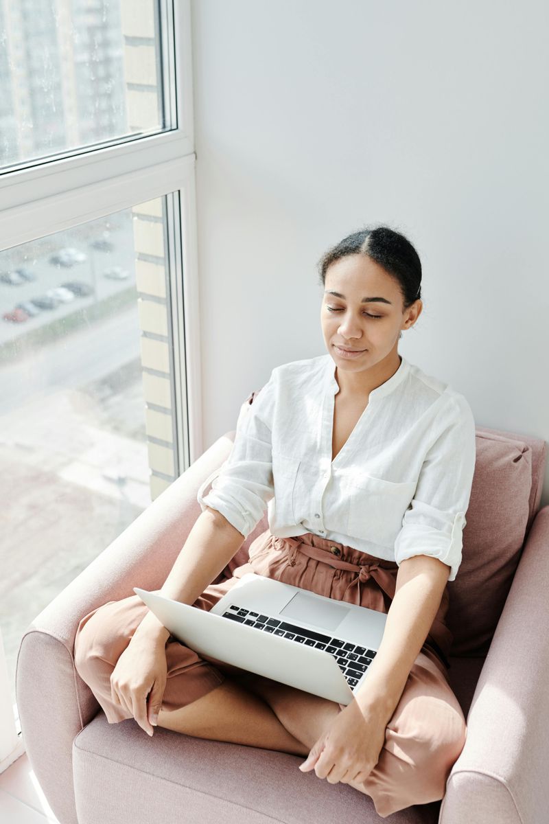 Take Mini-Meditation Breaks