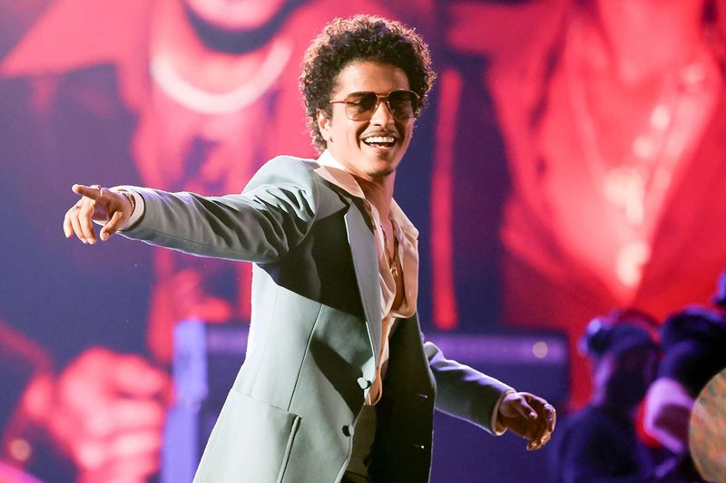 When I Was Your Man – Bruno Mars