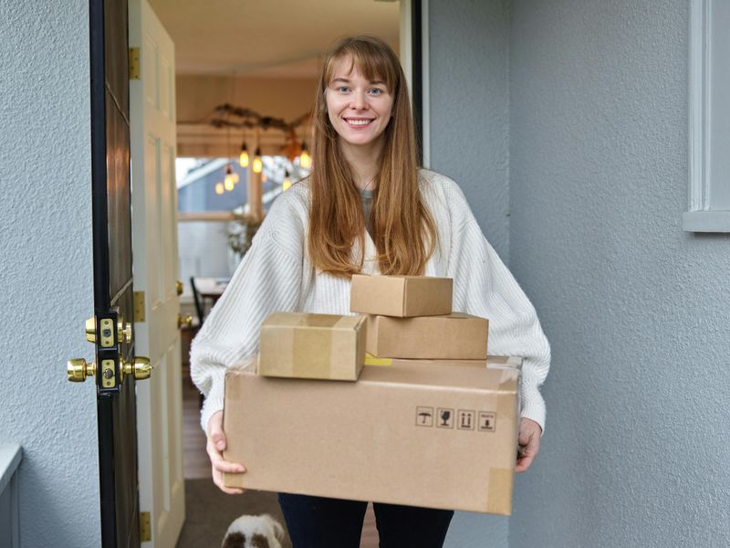 Online Shopping and Delivery Notifications