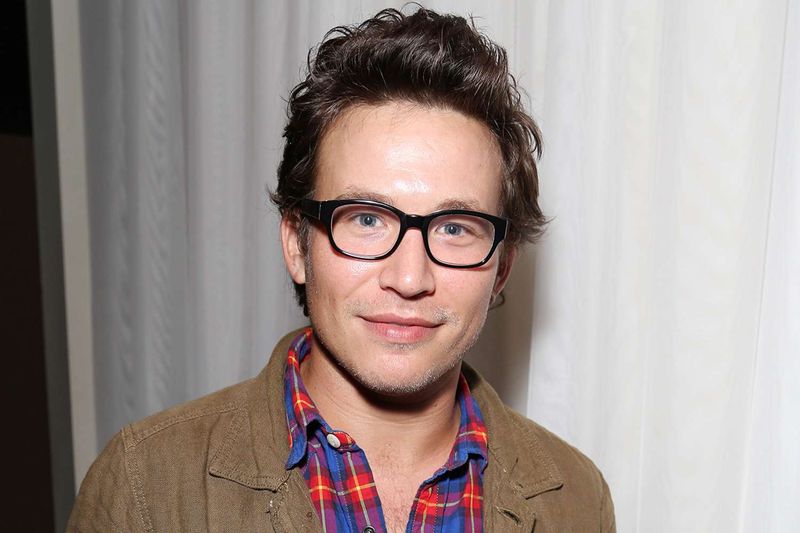 Jonathan Taylor Thomas (JTT)