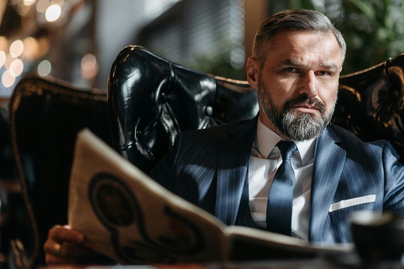 8 Qualities That Define a True Gentleman