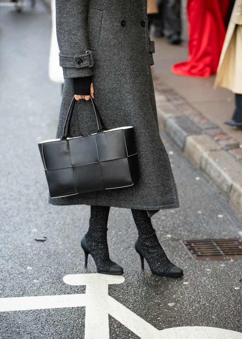 10 Fashion Rules Every ’80s Mom Lived By That Weirdly Make Sense Again