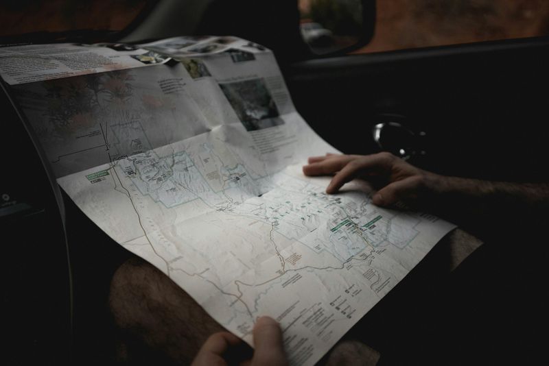 Using Paper Maps for Road Trips