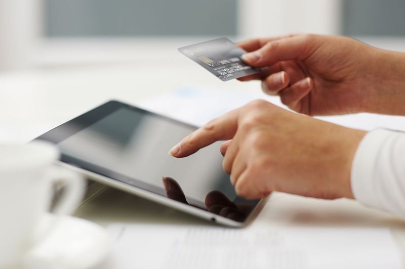 Avoid Credit Card Debt Like the Plague