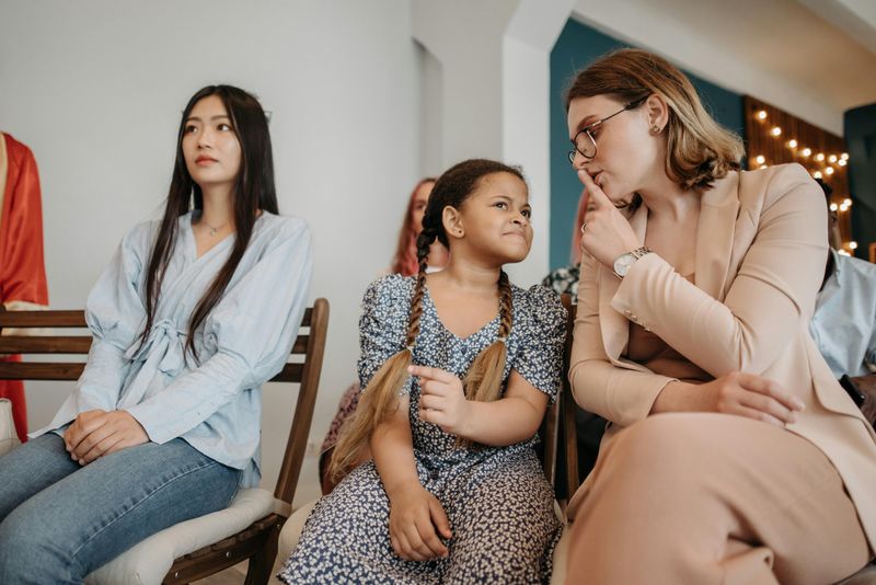 They Understand Social Context