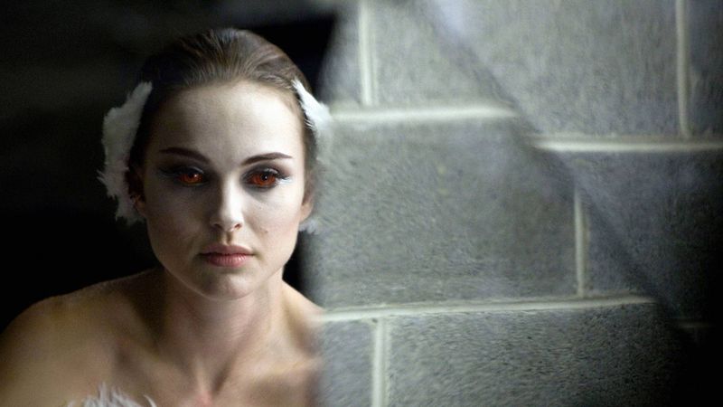 Black Swan (2010)
