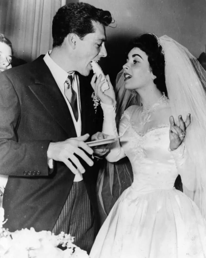 Elizabeth Taylor & Conrad