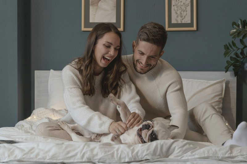 12 Harsh Truths Therapists Wish More Couples Understood