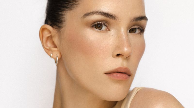 Add Highlighter to Inner Eyes & Cheekbones