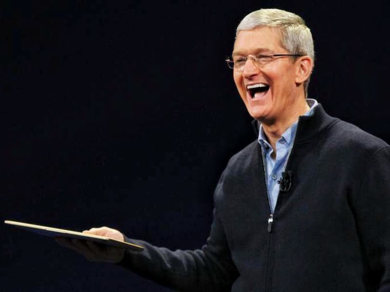 Tim Cook (CEO of Apple)