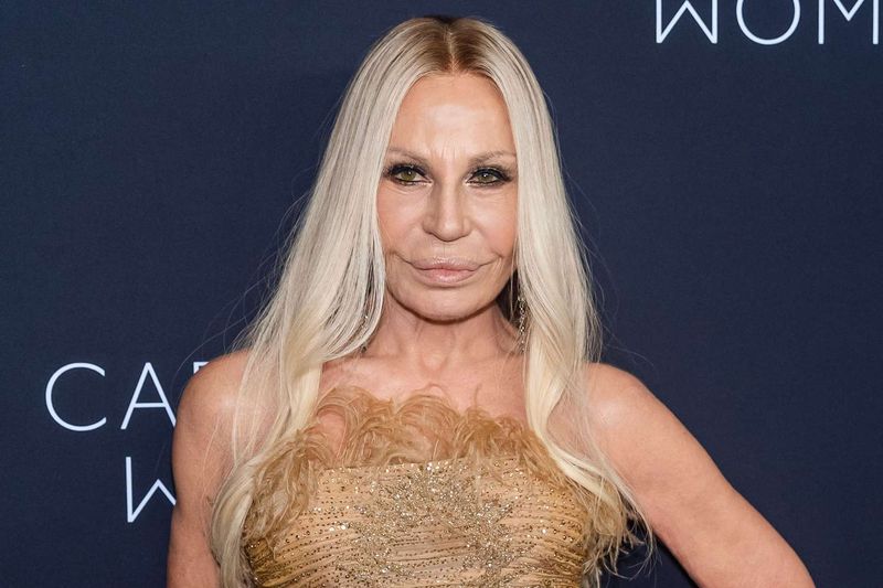 12 Celebrities Whose Faces Were Ruined by Plastic Surgery